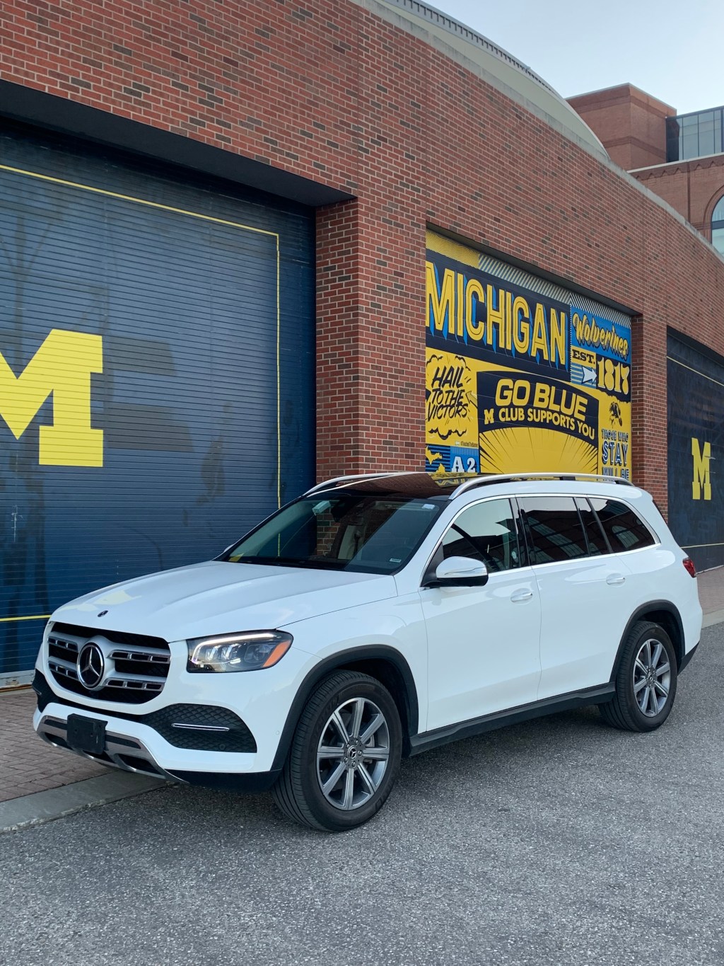 Fare Ride taxi near Michigan stadium